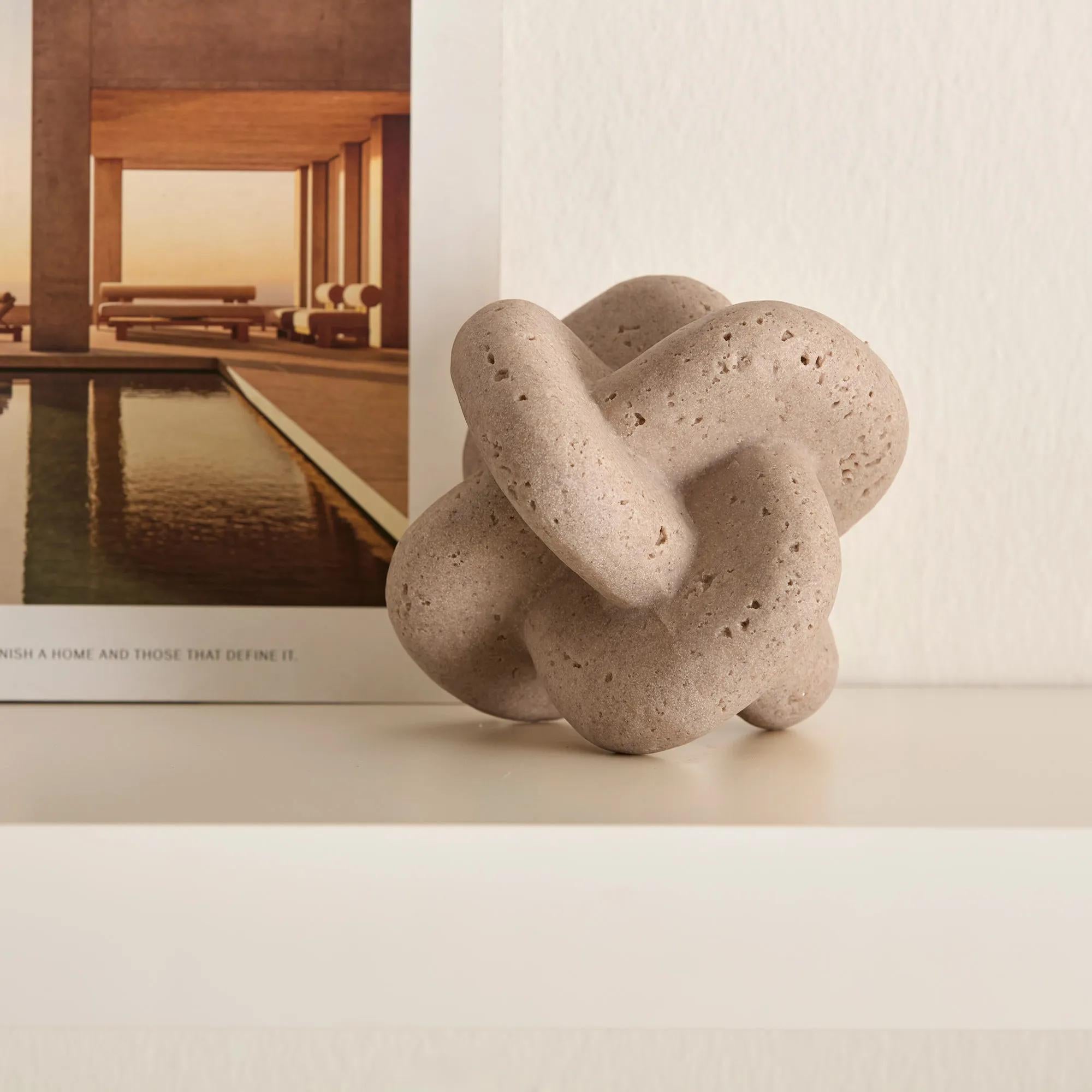 Decorative Speckled Ceramic Knot mysite
